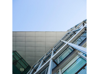 The use of aluminum profiles in the construction of office buildings