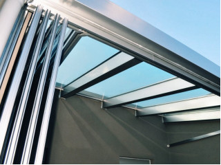 Application of aluminum profiles for polycarbonate