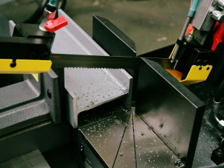 Secrets of effective cutting of an aluminum profile